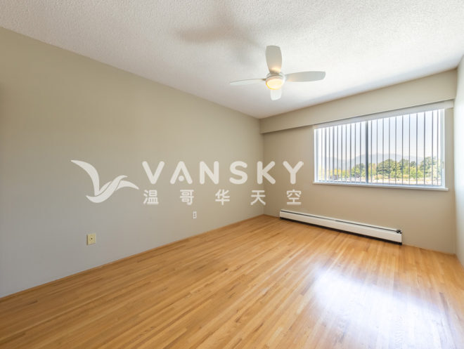 260211184756_4651-Hastings-living room.jpg